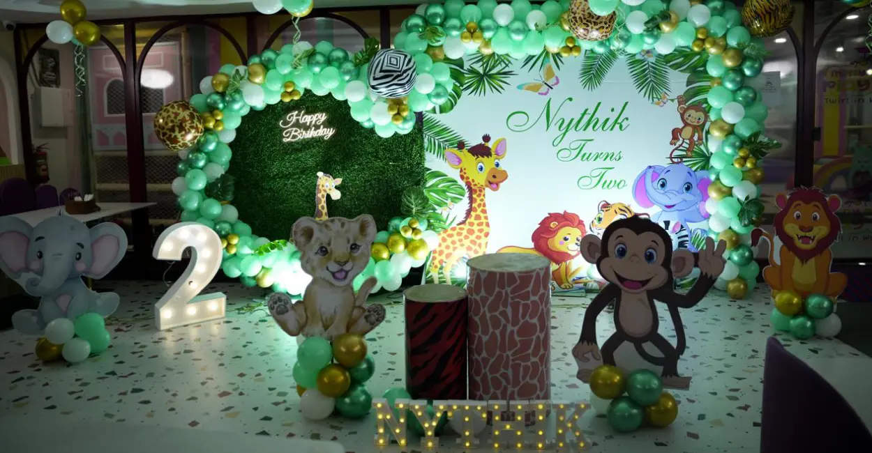 Birthday-Bookings-For-2-Years-Old-Jungle-Theme-Decor